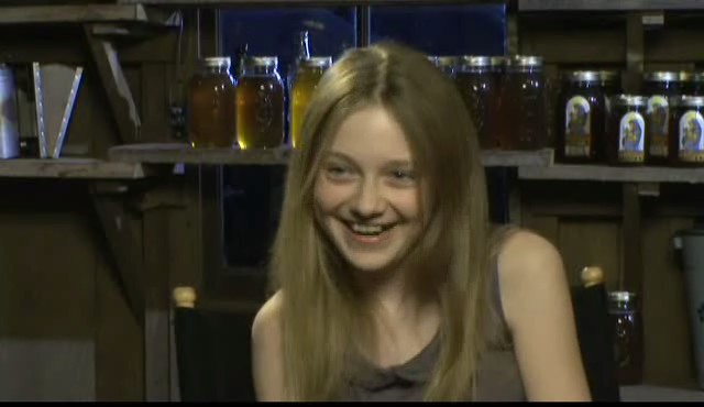 lovely-dakota-secret-life-bees-interview-031.jpg