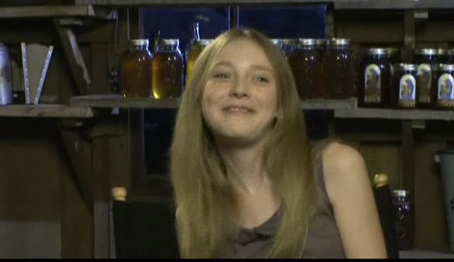 lovely-dakota-secret-life-bees-interview-033.jpg