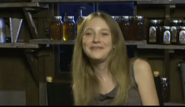 lovely-dakota-secret-life-bees-interview-034.jpg
