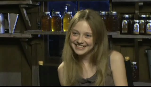lovely-dakota-secret-life-bees-interview-037.jpg