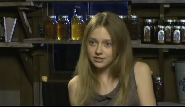 lovely-dakota-secret-life-bees-interview-051.jpg