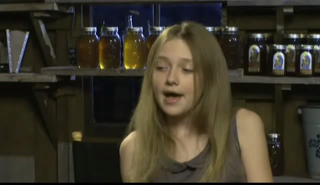 lovely-dakota-secret-life-bees-interview-053.jpg