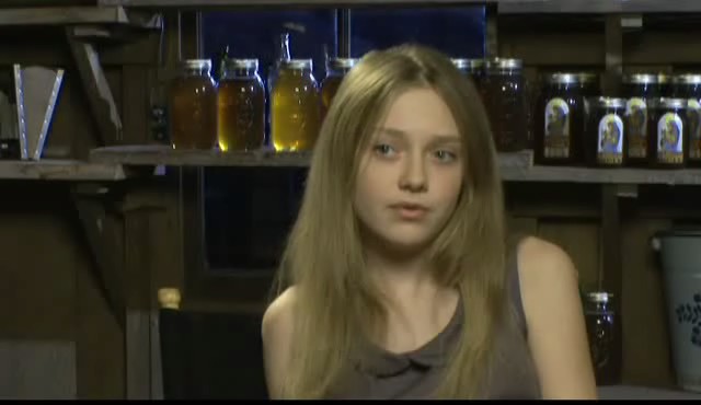 lovely-dakota-secret-life-bees-interview-059.jpg