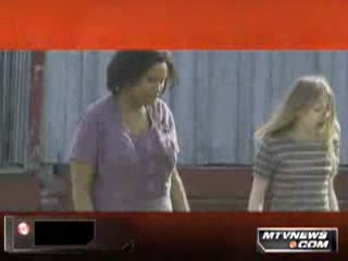 lovely-dakota-secret-life-bees-mtv-clip-02.jpg