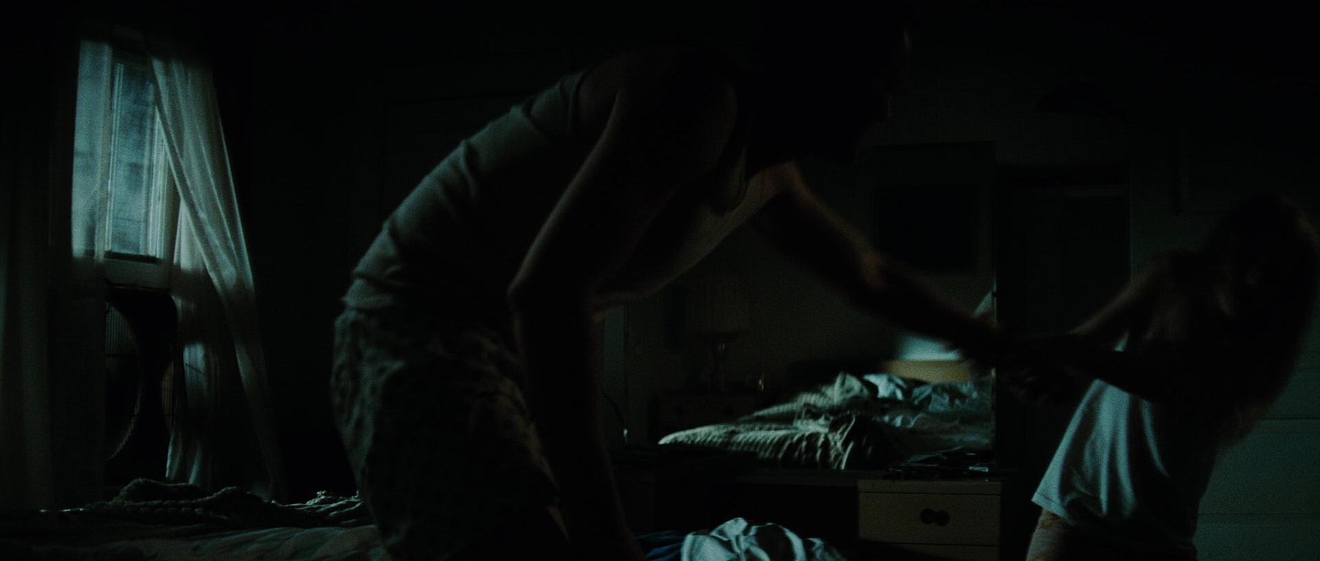 lovely-dakota-secret-life-bees-screen-capture-0022.jpg