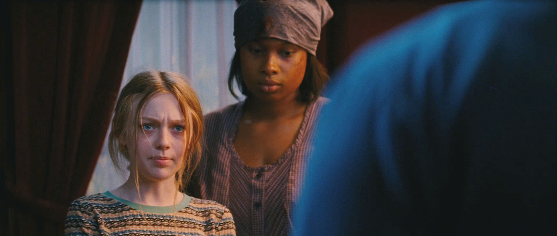 lovely-dakota-secret-life-bees-trailer-008.jpg