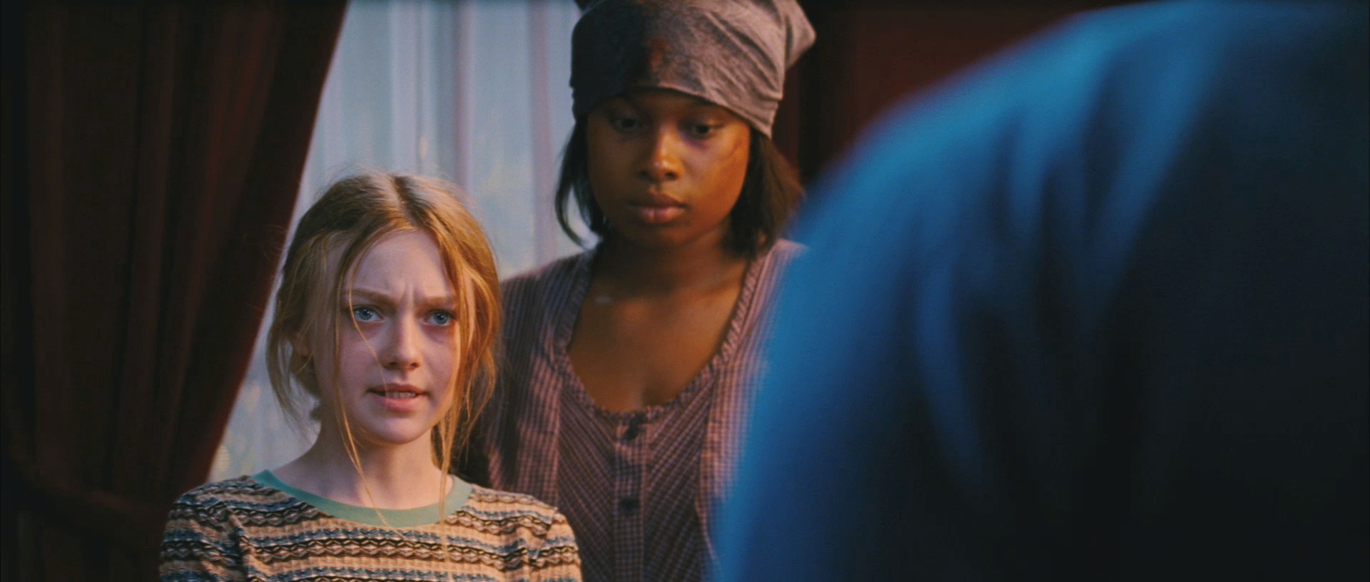 lovely-dakota-secret-life-bees-trailer-009.jpg