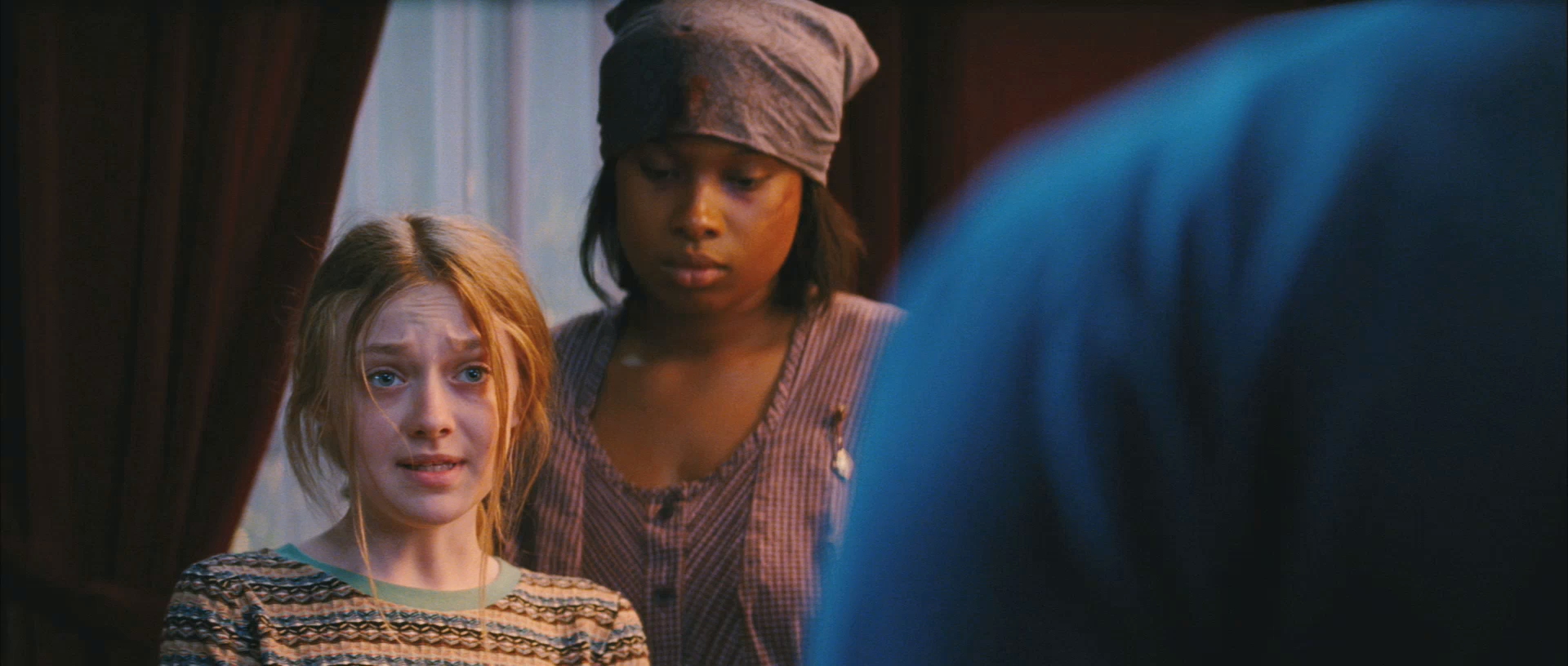 lovely-dakota-secret-life-bees-trailer-011.jpg