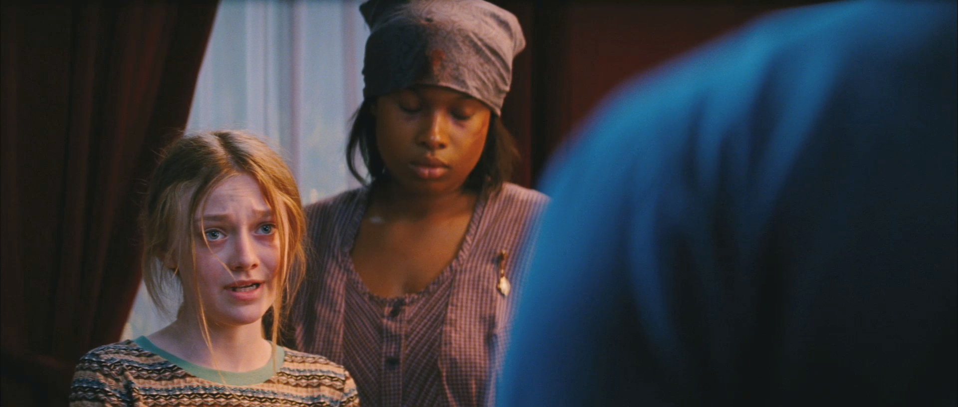 lovely-dakota-secret-life-bees-trailer-023.jpg