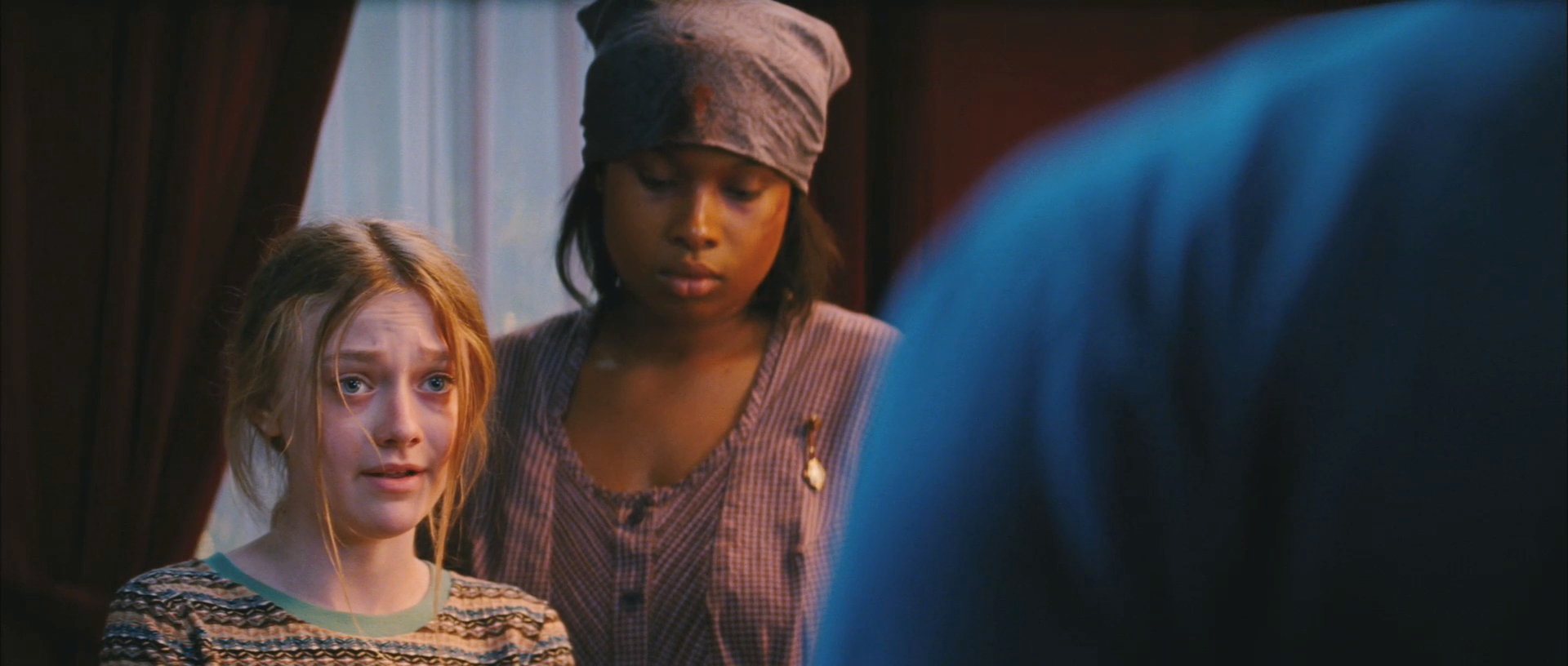 lovely-dakota-secret-life-bees-trailer-027.jpg