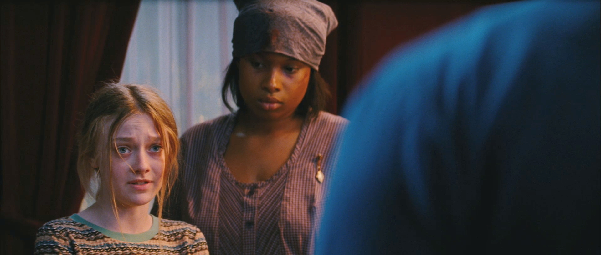 lovely-dakota-secret-life-bees-trailer-033.jpg