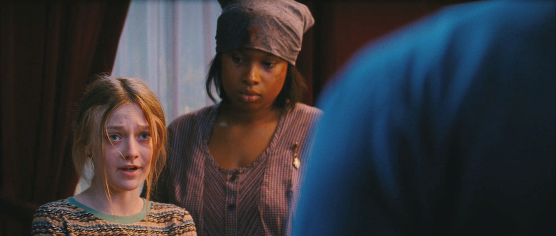 lovely-dakota-secret-life-bees-trailer-034.jpg