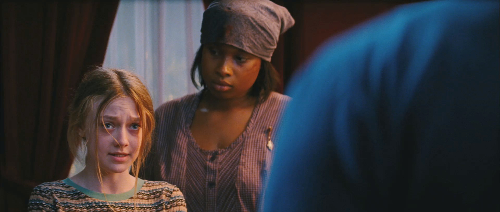lovely-dakota-secret-life-bees-trailer-038.jpg