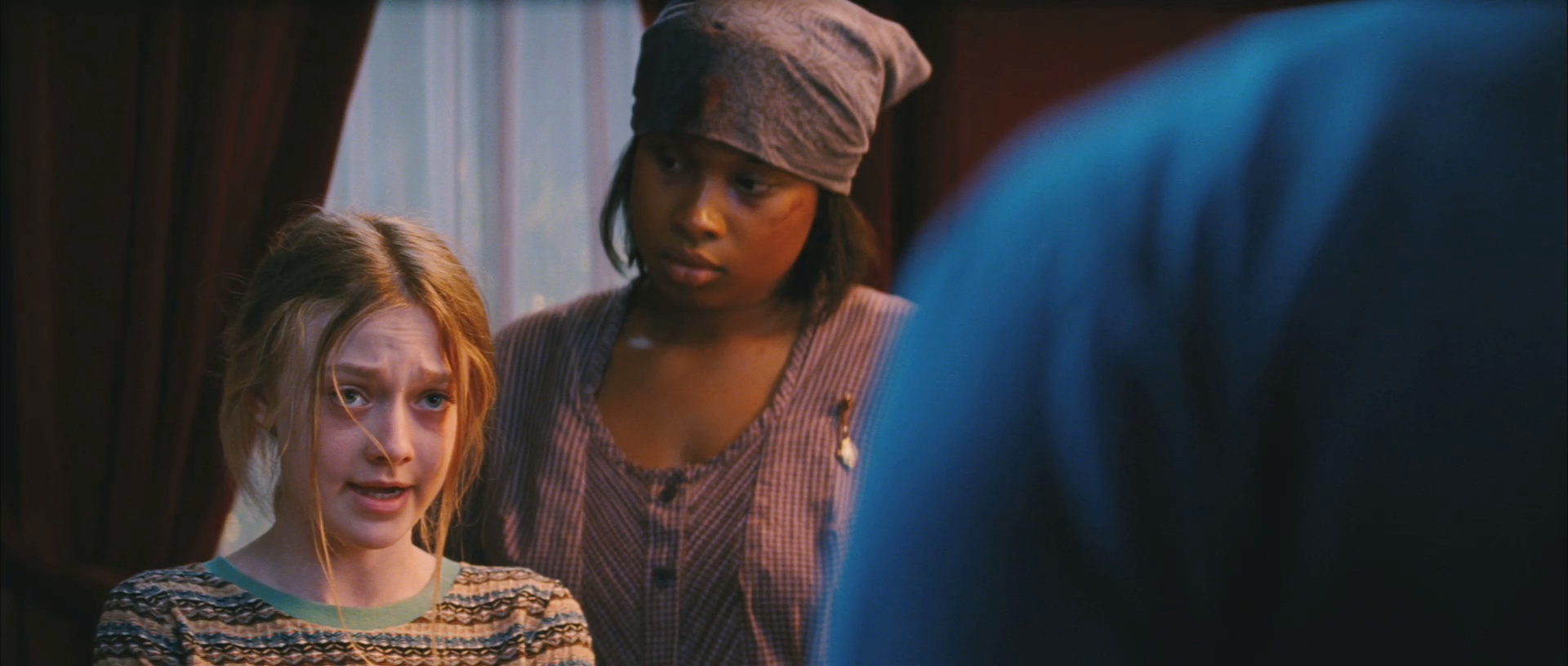 lovely-dakota-secret-life-bees-trailer-039.jpg