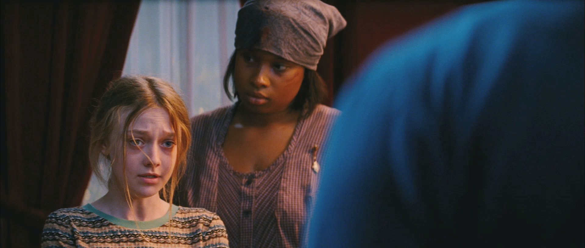 lovely-dakota-secret-life-bees-trailer-040.jpg