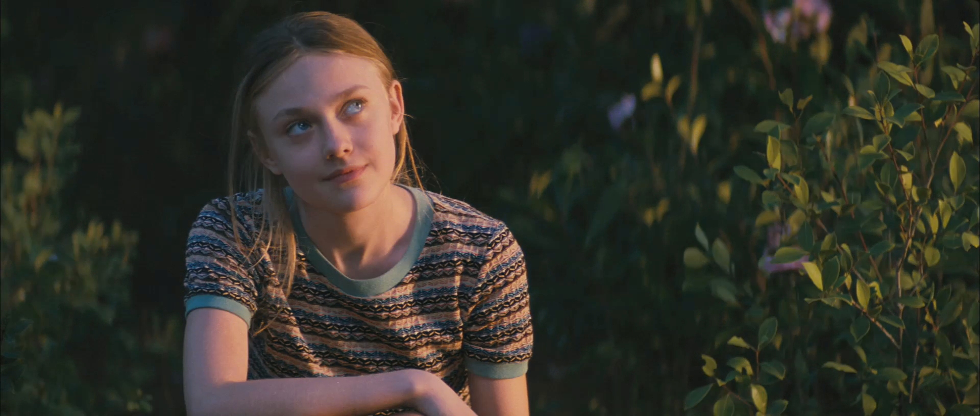 lovely-dakota-secret-life-bees-trailer-051.jpg