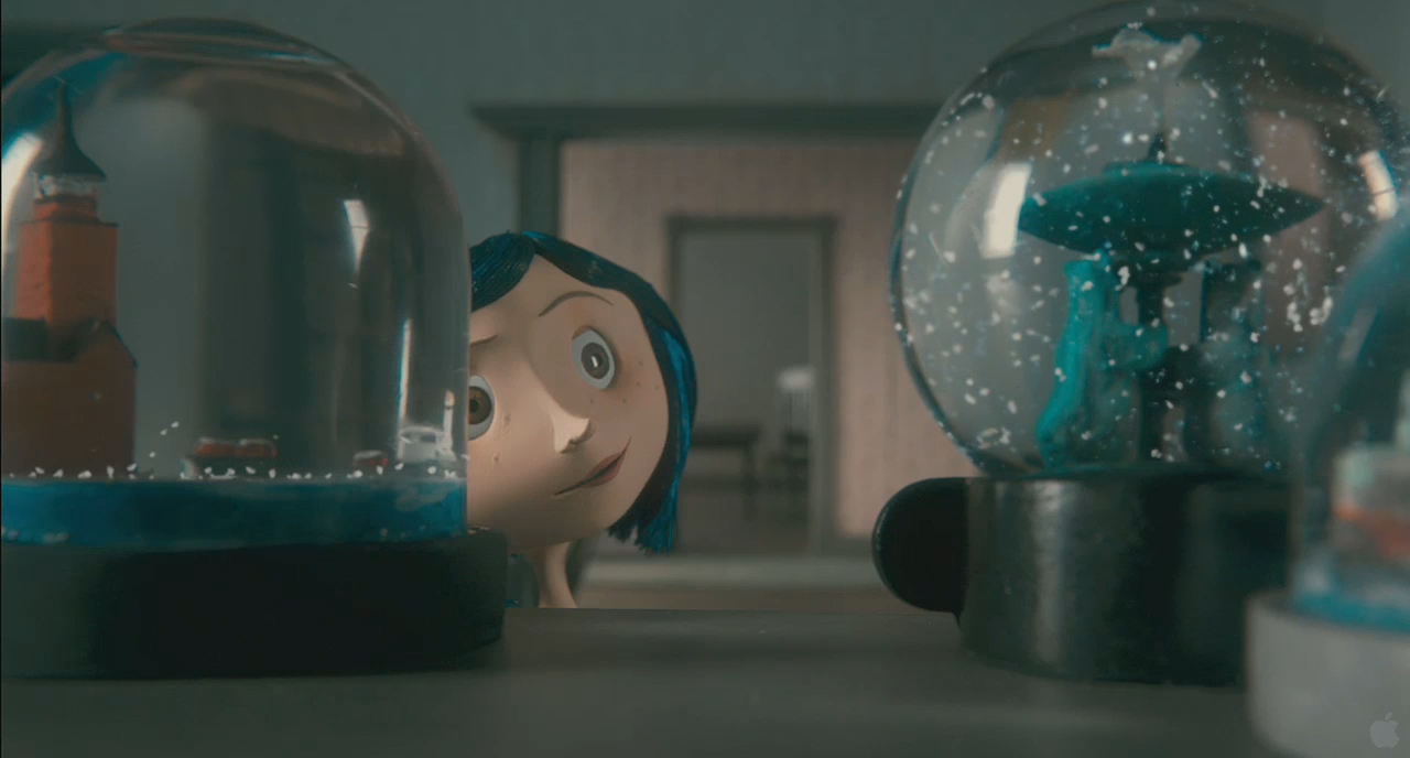 lovely-dakota-coraline-trailer-07.jpg