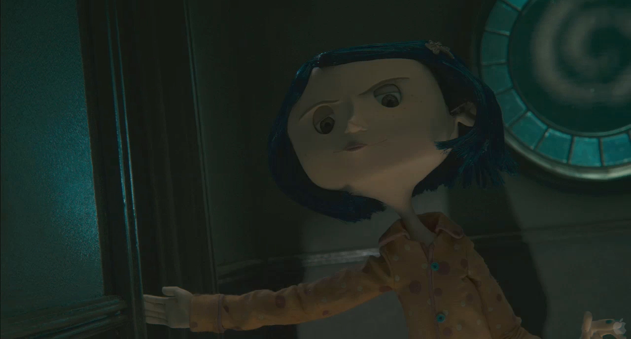 lovely-dakota-coraline-trailer-32.jpg