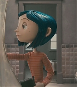 lovely-dakota-coraline-trailer-13.jpg