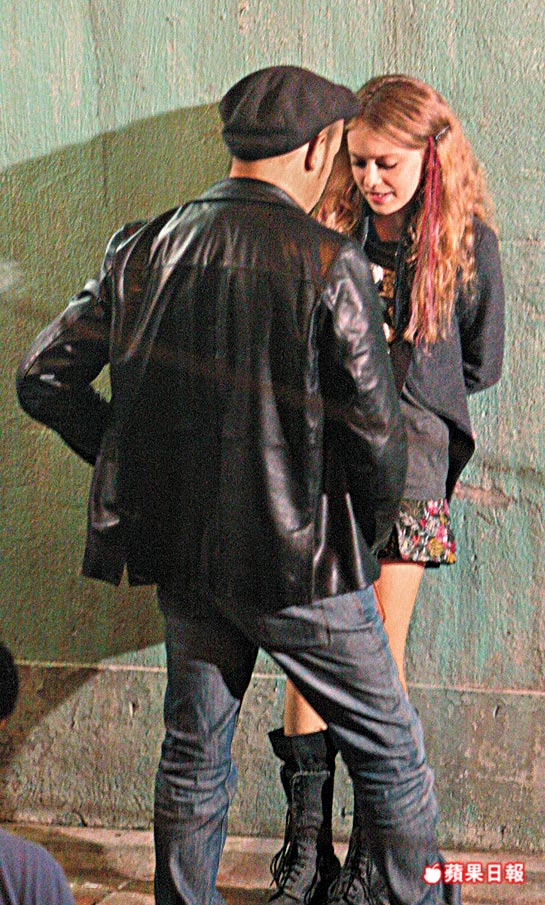lovely-dakota-push-on-set-10.jpg