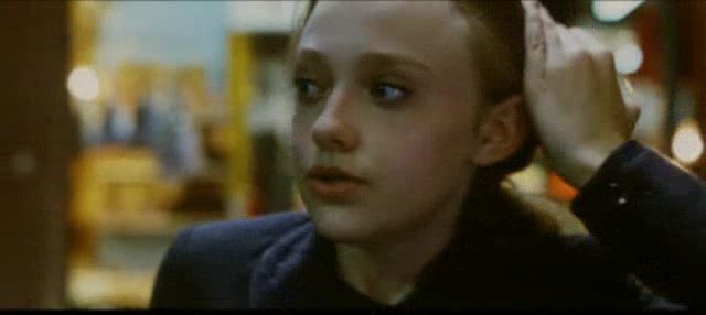 lovely-dakota-push-clip-01-30.jpg