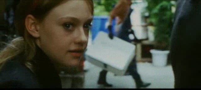 lovely-dakota-push-clip-01-42.jpg
