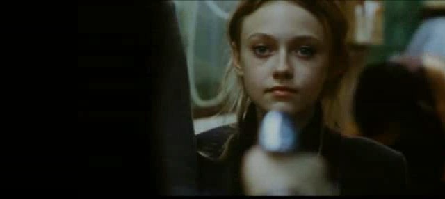 lovely-dakota-push-clip-01-49.jpg