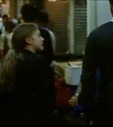 lovely-dakota-push-clip-01-02.jpg