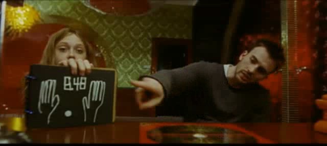lovely-dakota-push-clip-02-23.jpg