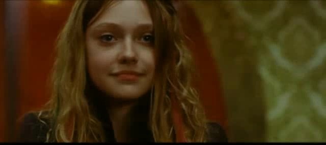 lovely-dakota-push-clip-02-34.jpg