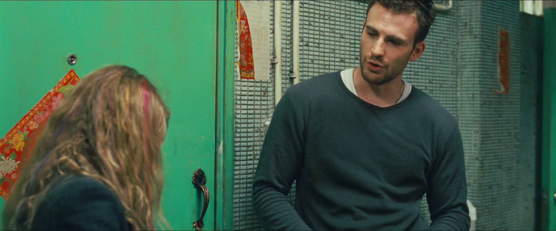 lovely-dakota-push-trailer-020.jpg