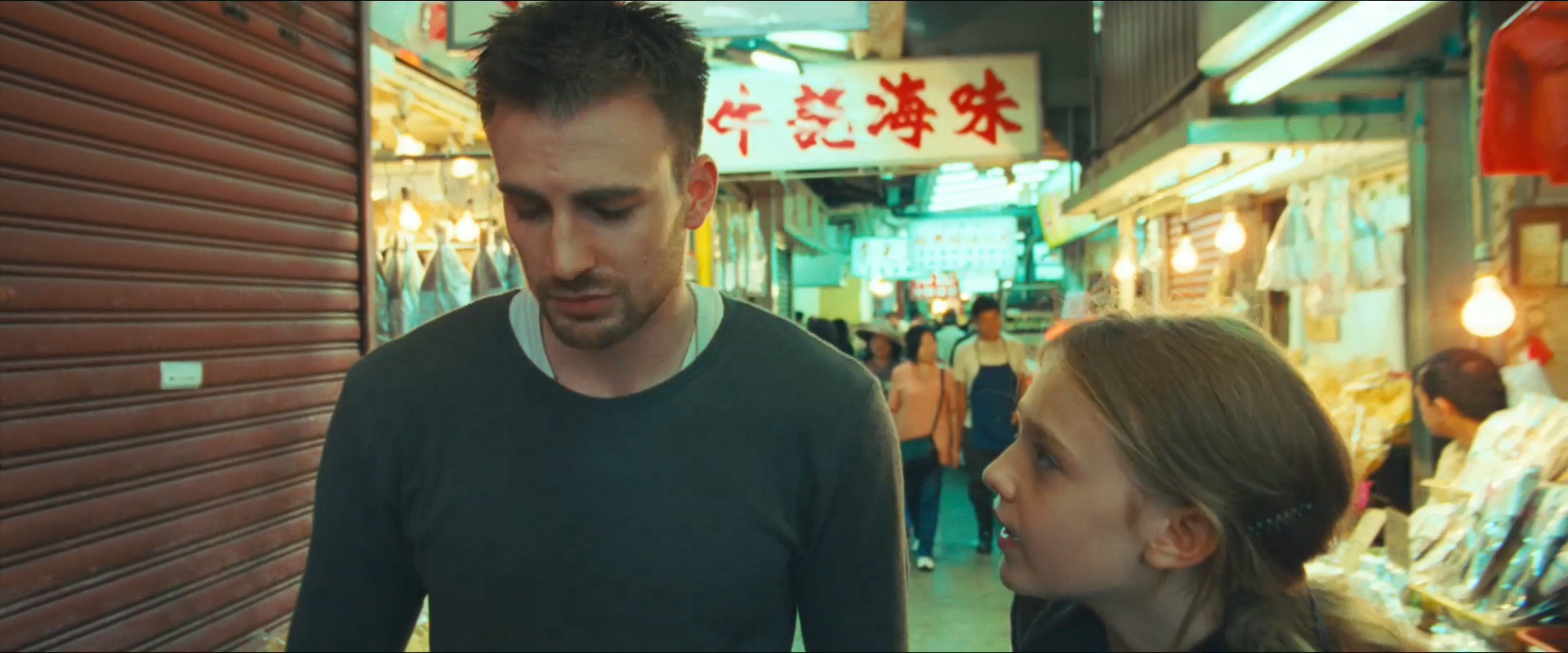lovely-dakota-push-trailer-042.jpg