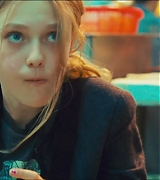 lovely-dakota-push-trailer-010.jpg