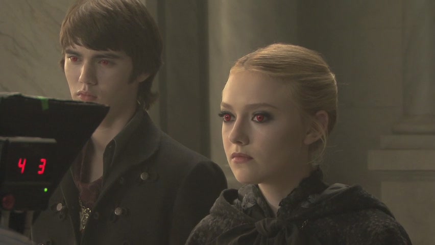 lovely-dakota-new-moon-meet-volturi-27.jpg