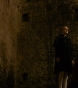 lovely-dakota-new-moon-screen-capture-13.jpg