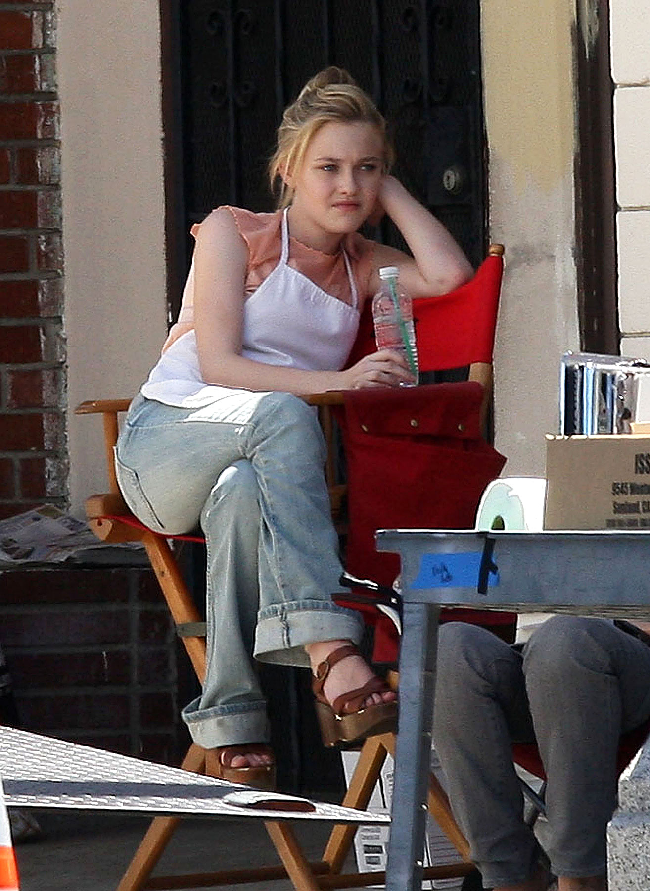 lovely-dakota-runaways-07-14-2009-13.jpg