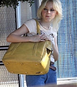 lovely-dakota-runaways-07-22-2009-035.jpg