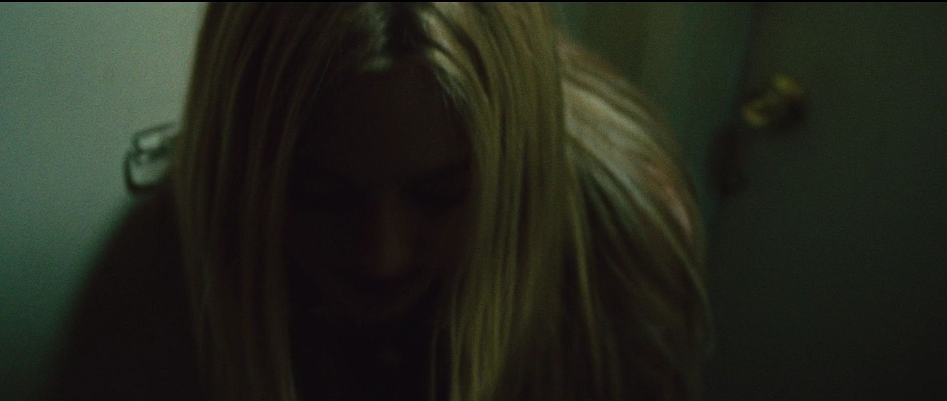lovely-dakota-runaways-screen-capture-0008.jpg