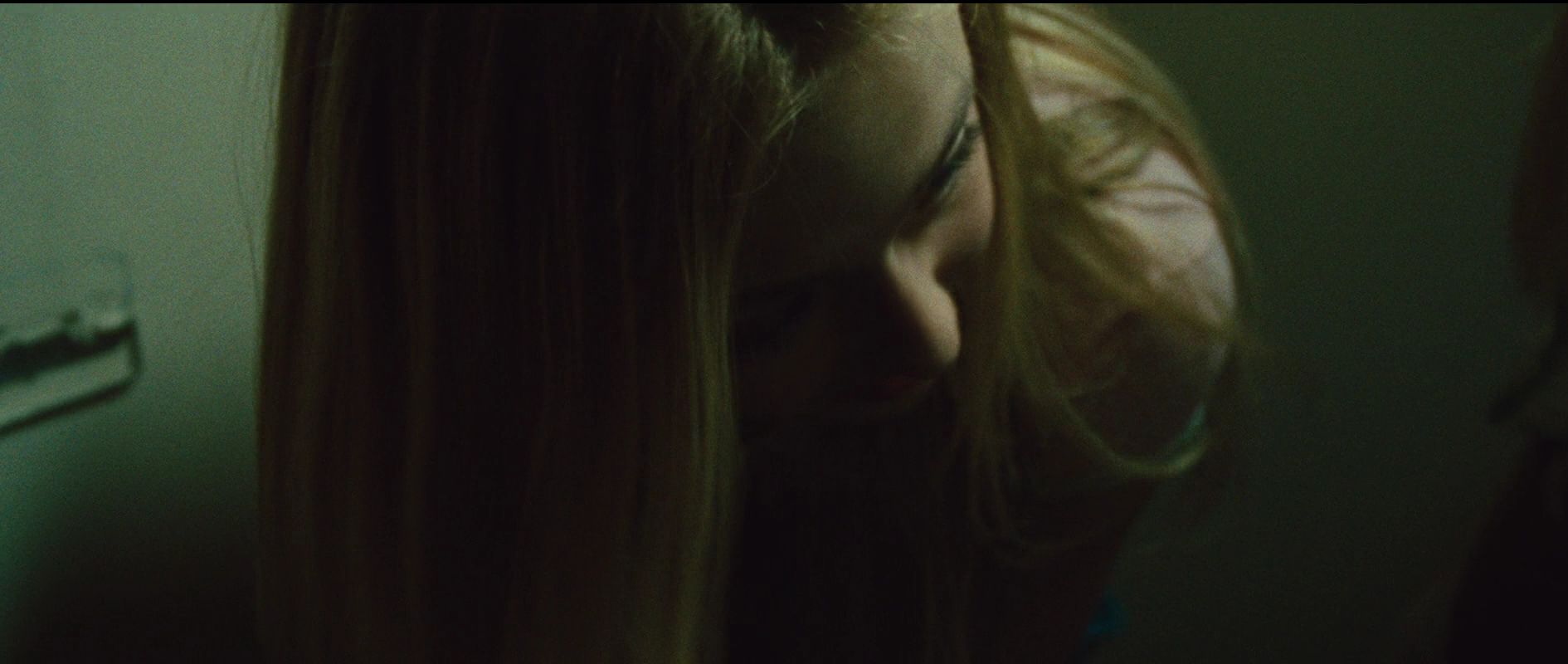 lovely-dakota-runaways-screen-capture-0011.jpg