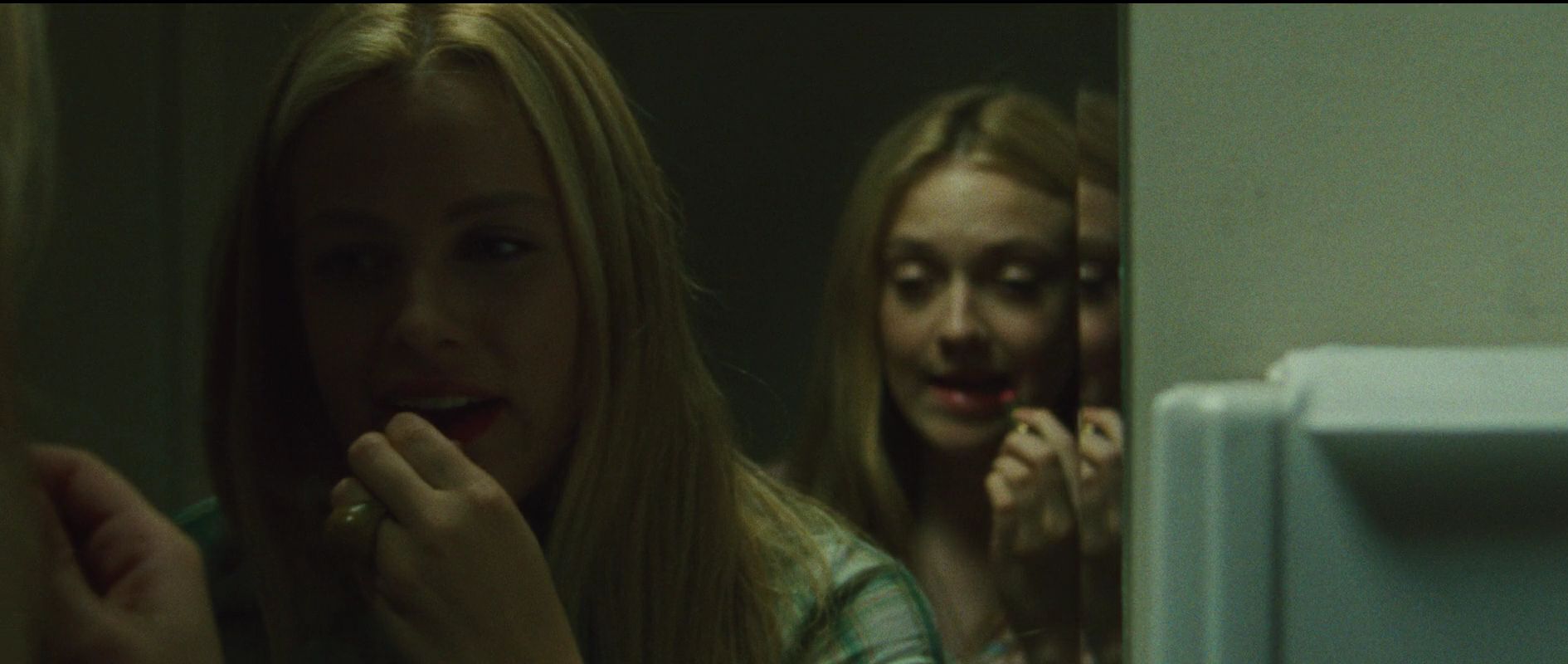 lovely-dakota-runaways-screen-capture-0014.jpg