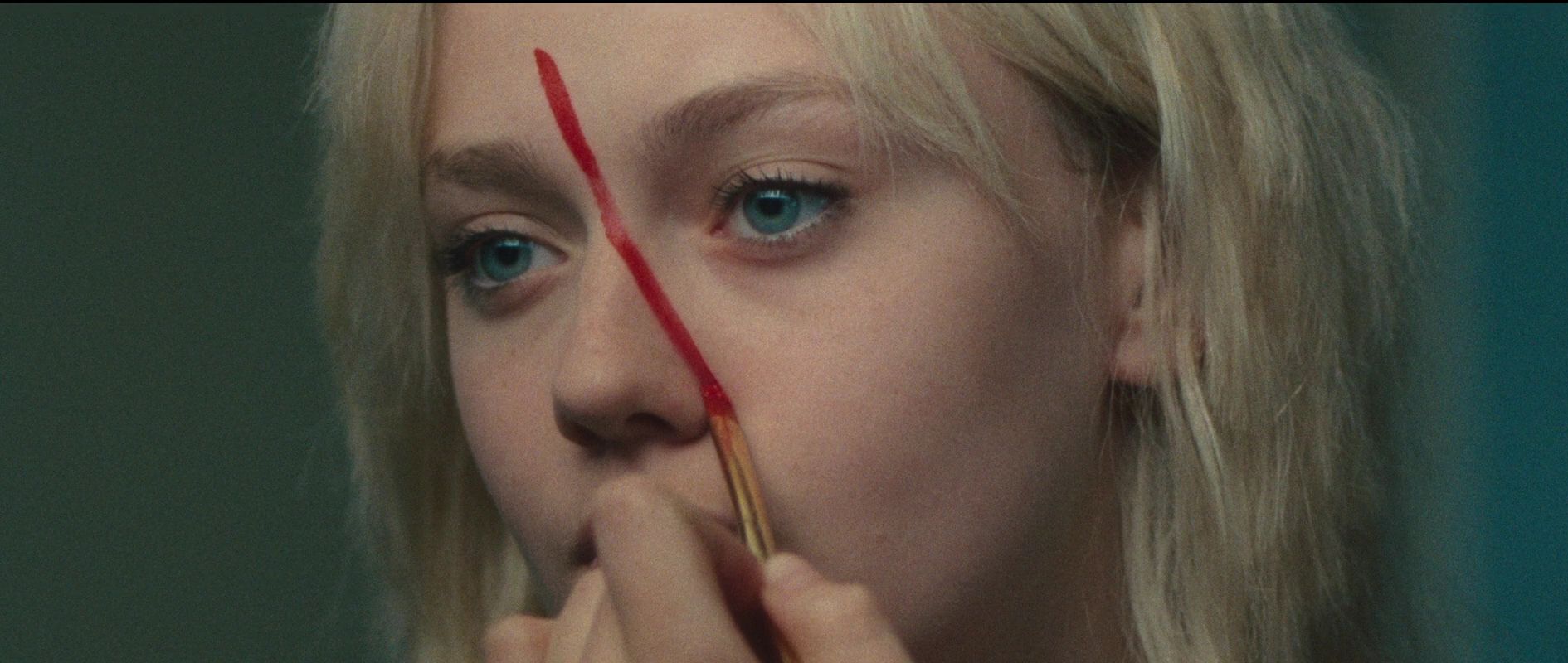 lovely-dakota-runaways-screen-capture-0048.jpg