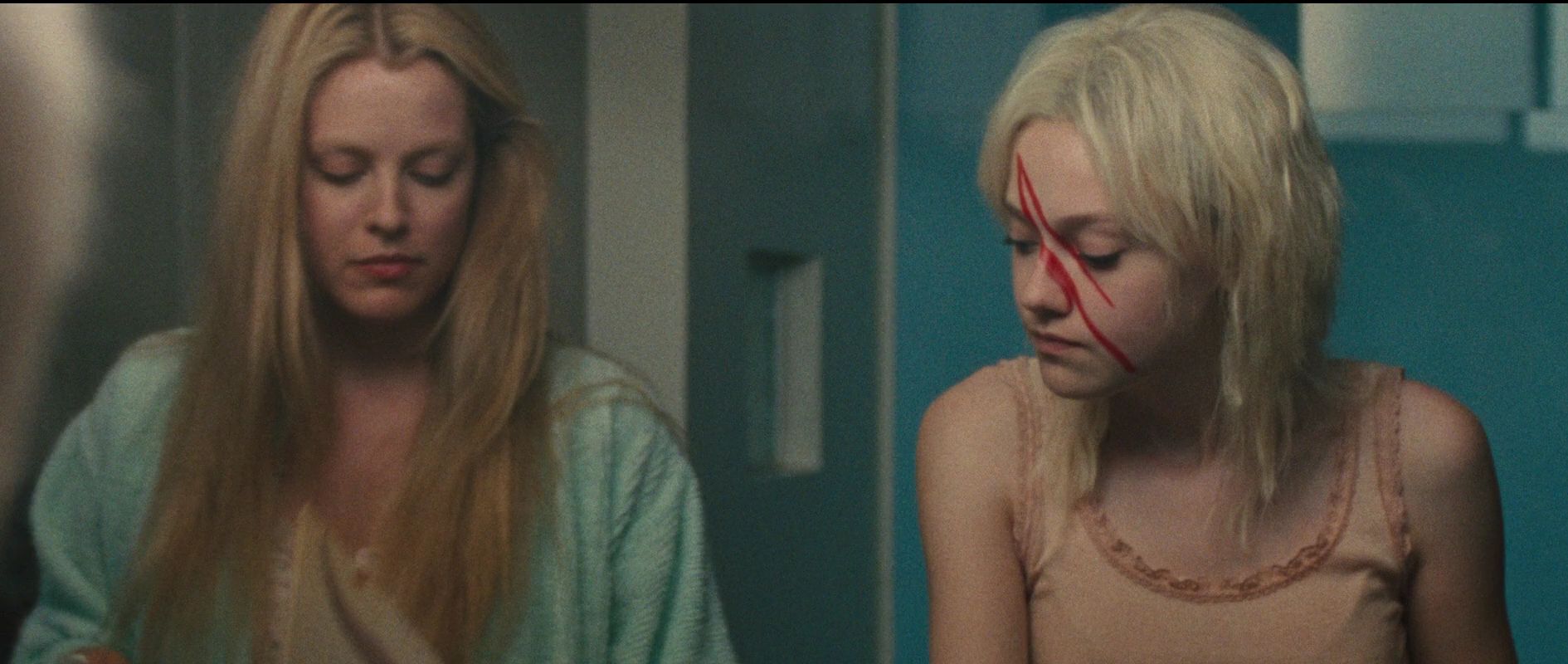 lovely-dakota-runaways-screen-capture-0056.jpg