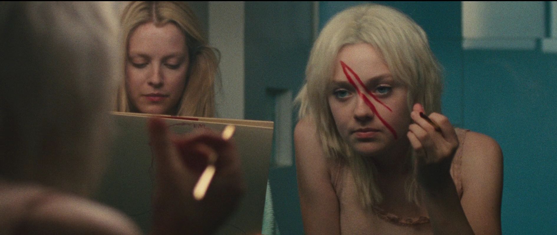 lovely-dakota-runaways-screen-capture-0057.jpg