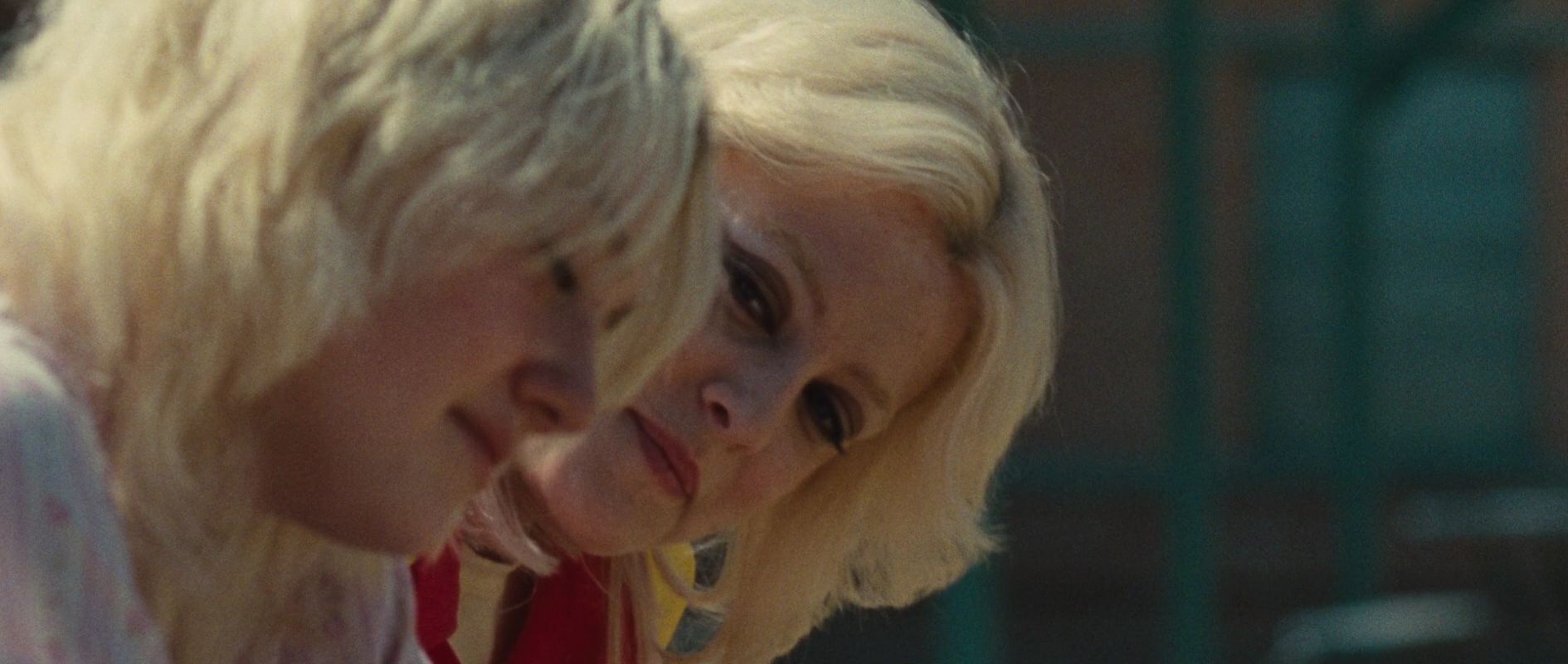 lovely-dakota-runaways-screen-capture-1146.jpg