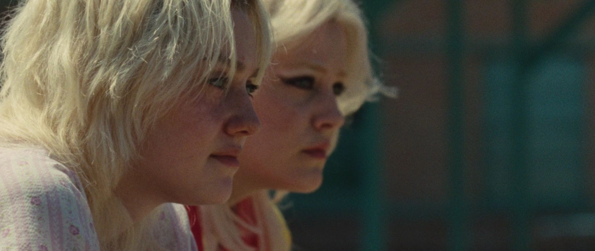 lovely-dakota-runaways-screen-capture-1151.jpg