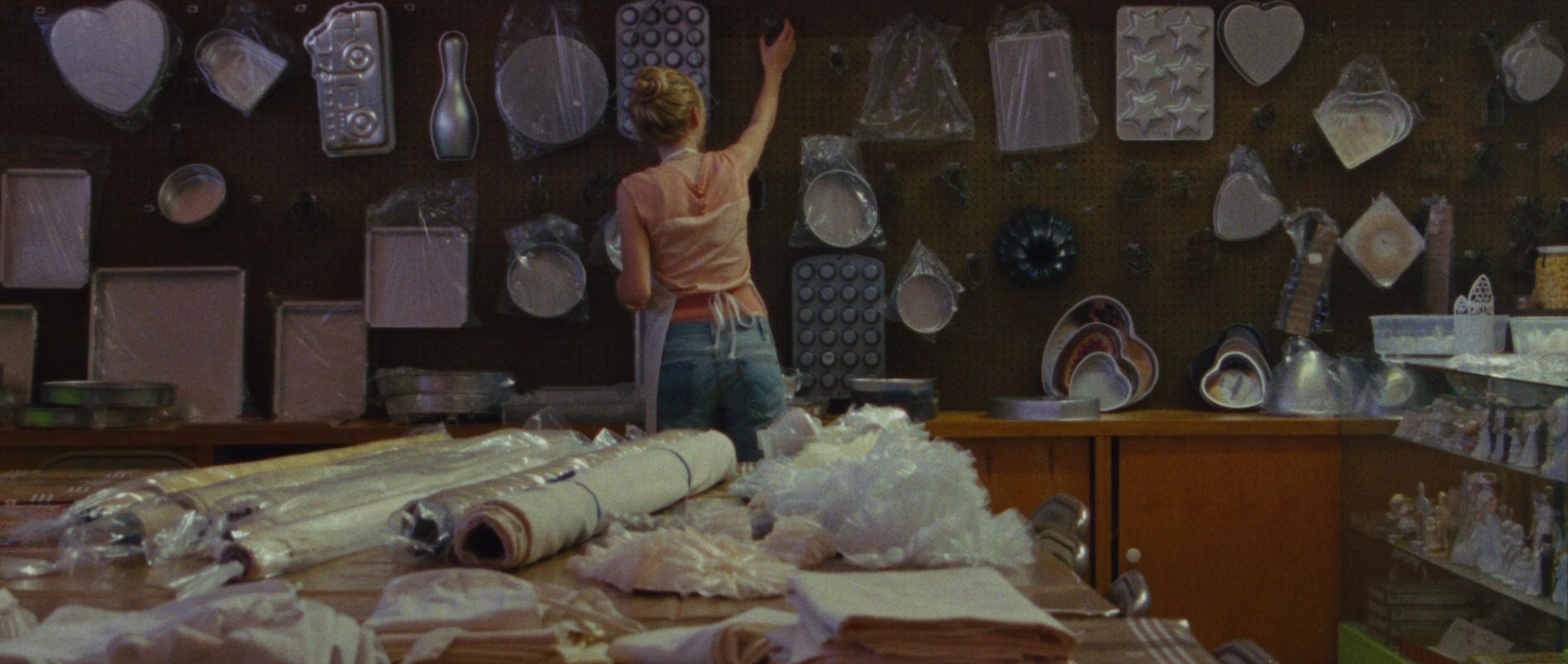 lovely-dakota-runaways-screen-capture-1160.jpg