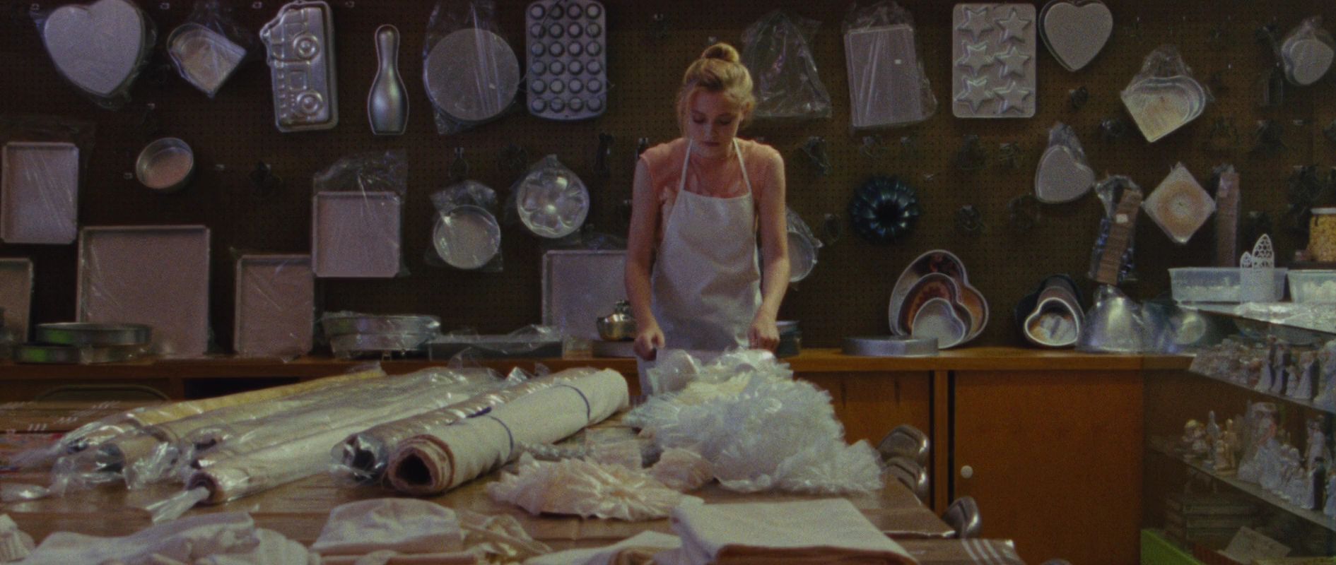 lovely-dakota-runaways-screen-capture-1162.jpg