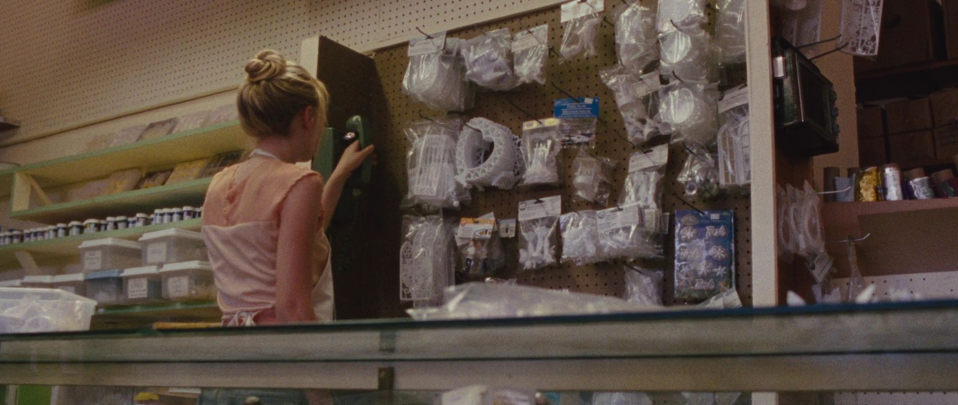 lovely-dakota-runaways-screen-capture-1178.jpg