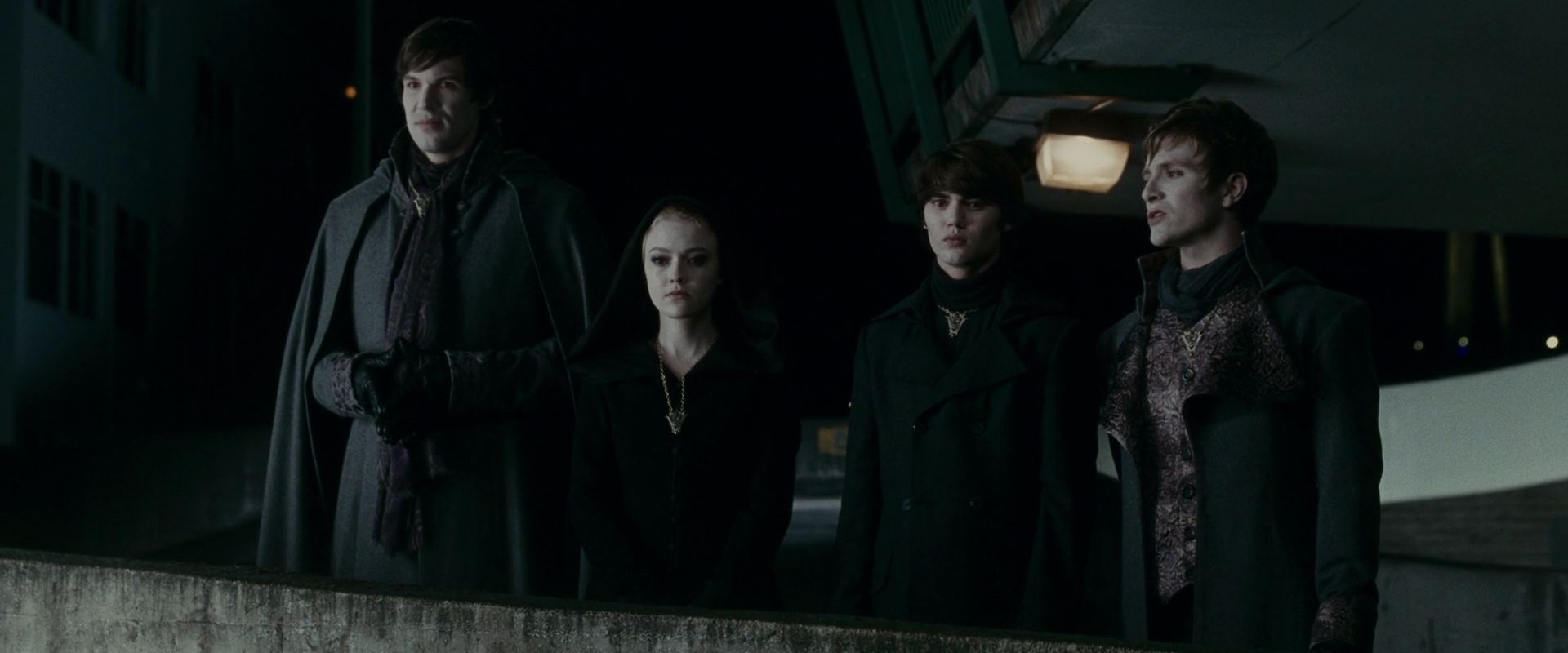 lovely-dakota-eclipse-screen-capture-02.jpg