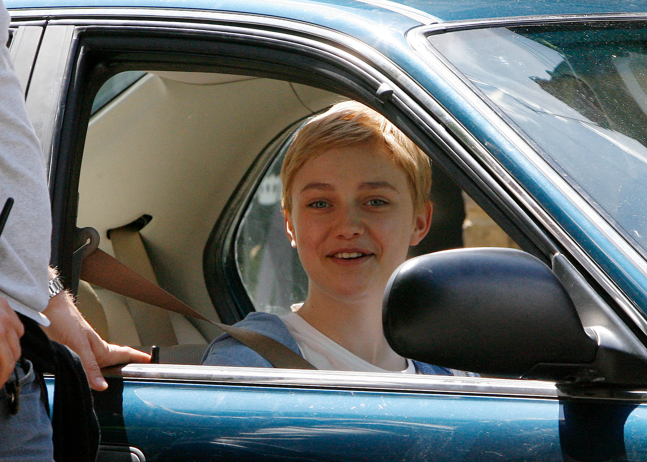 lovely-dakota-now-is-good-07-22-2011-56.jpg